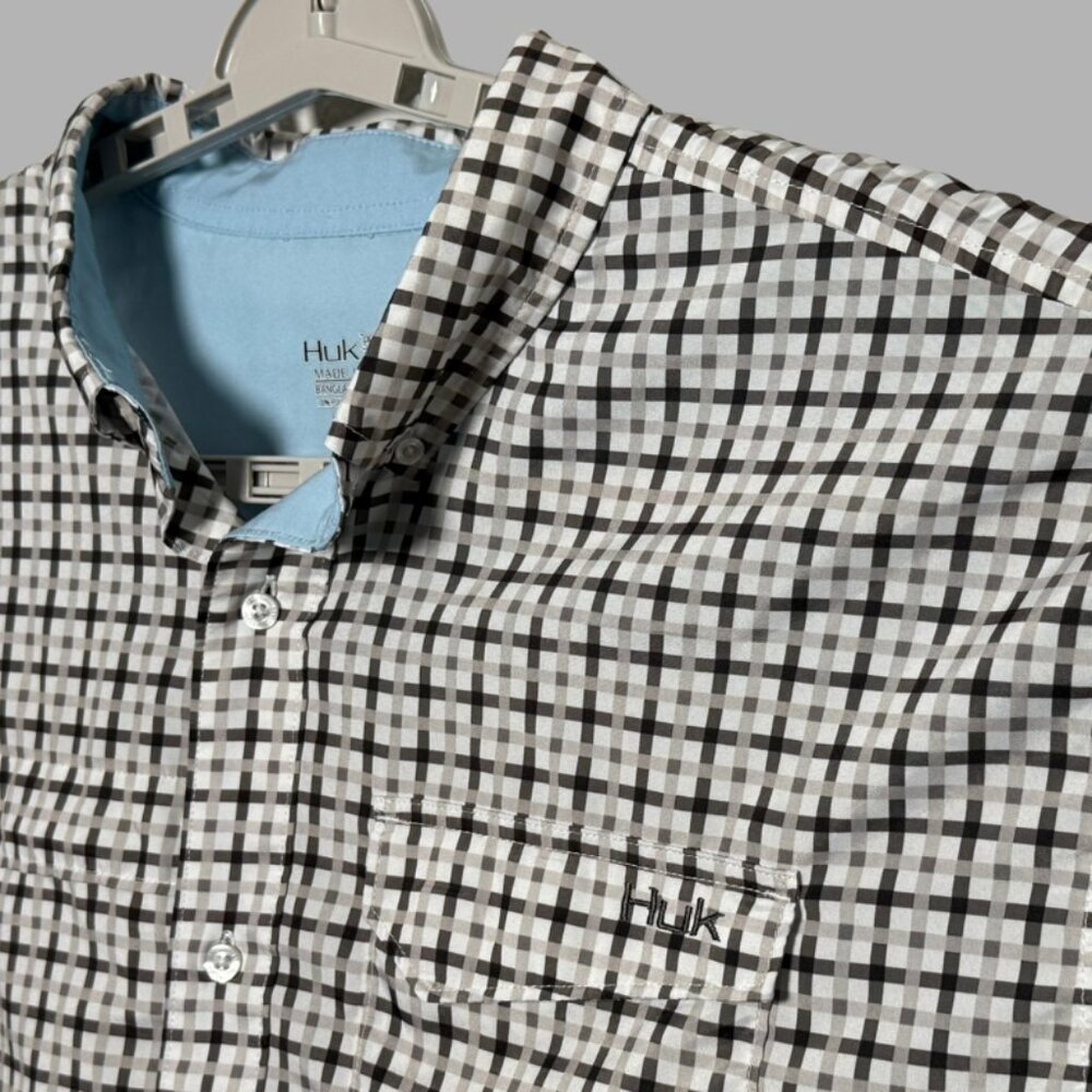 Huk Men’s Size XXL Long Sleeve Button Down Black and Gray Checkered Print Shirt